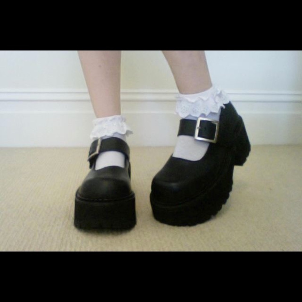 Meet your Posher, Emma